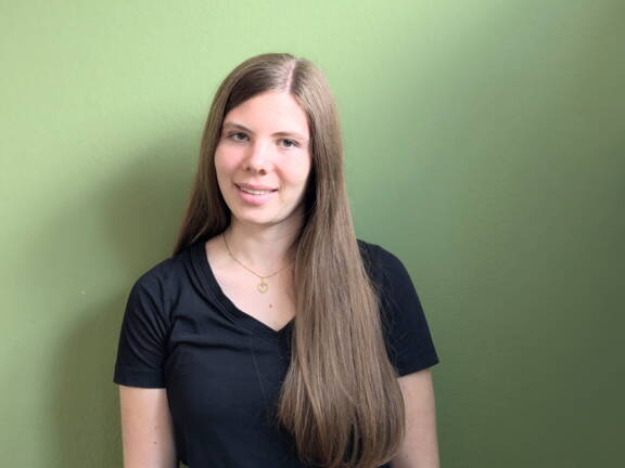 pxl_20250911_082242345.portrait2.jpg pxl_20250911_082242345.portrait2.jpg